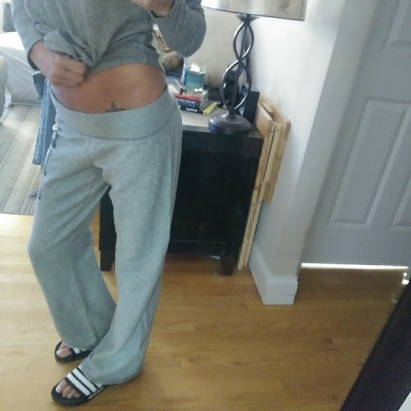 PINK Victoria Secret  LOVE sweatpants EUC. - Picture 8 of 8